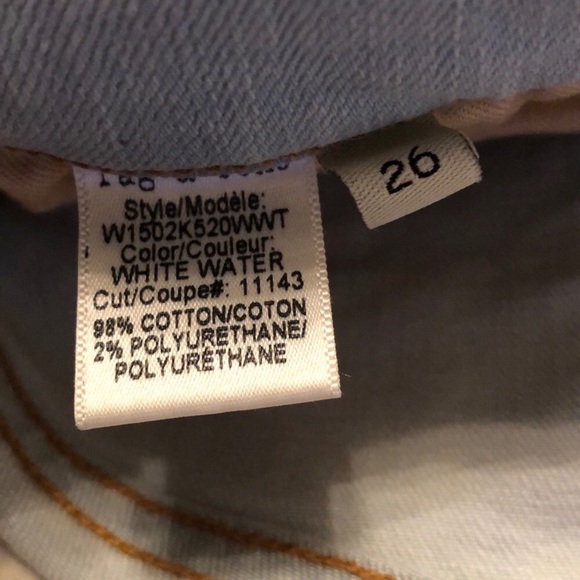 Rag and Bone Lightwash Denim - Picture 5 of 6